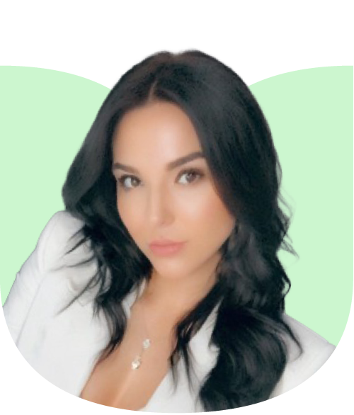 NicoleSirianni_Headshot_Petal