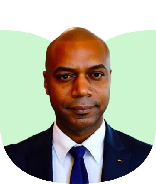 OmarGayle_HeadshotPetal_v02