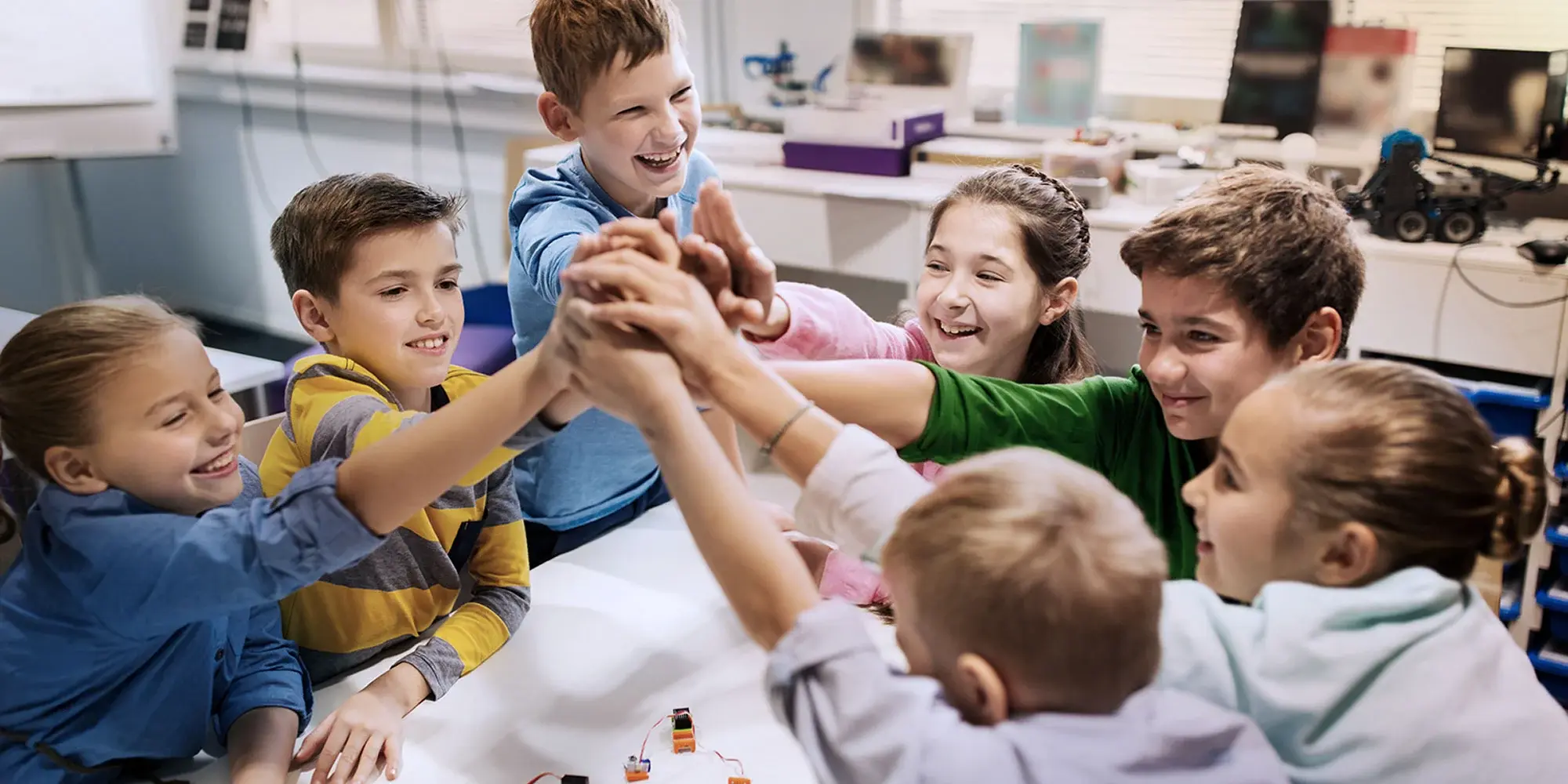 lifestyle-stem-teamwork-stem-social